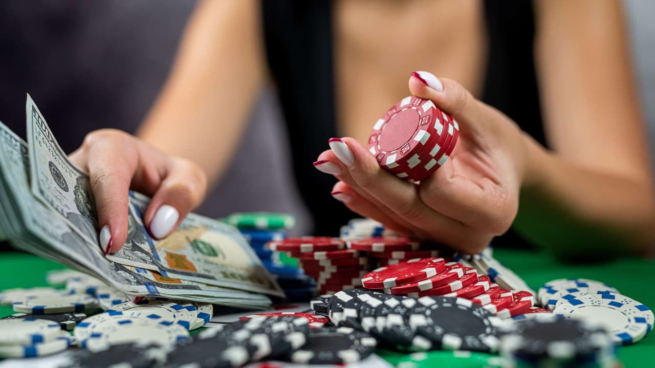 online blackjack live dealer